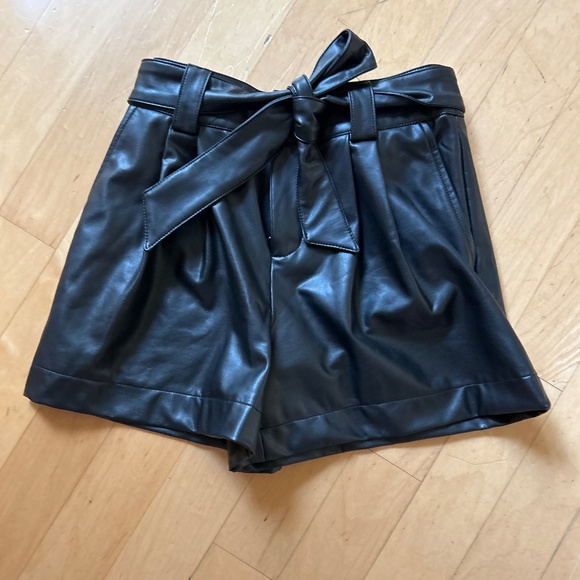 Guess: faux leather shorts NWOT